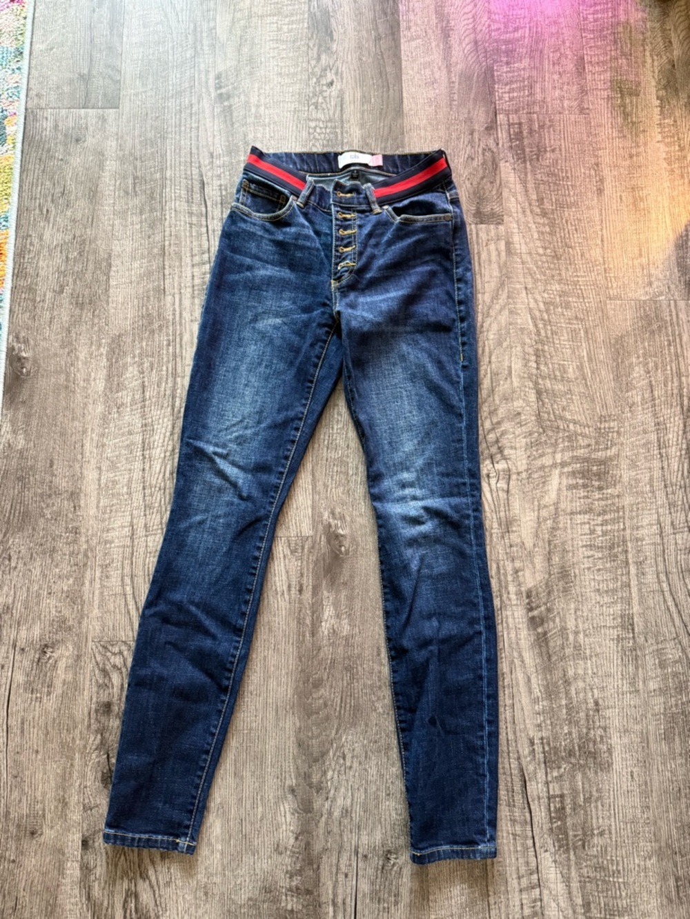 Cabi size 2 High-Rise Button-Fly Jeans